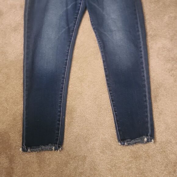 KanCan Women's Skinny Jeans w/ Distressed Hem on Legs Size 13/30 - Picture 3 of 10